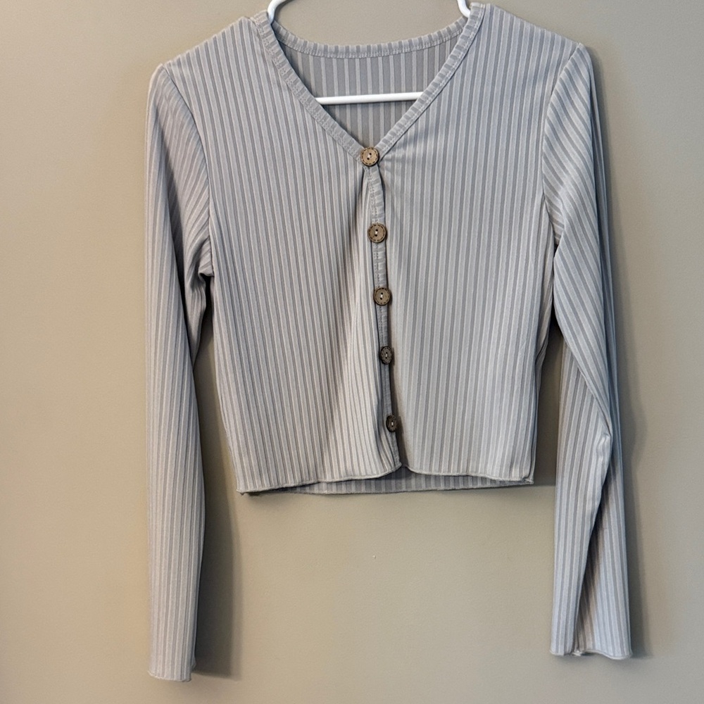 SHEIN Gray Ribbed Button-Down Shirt